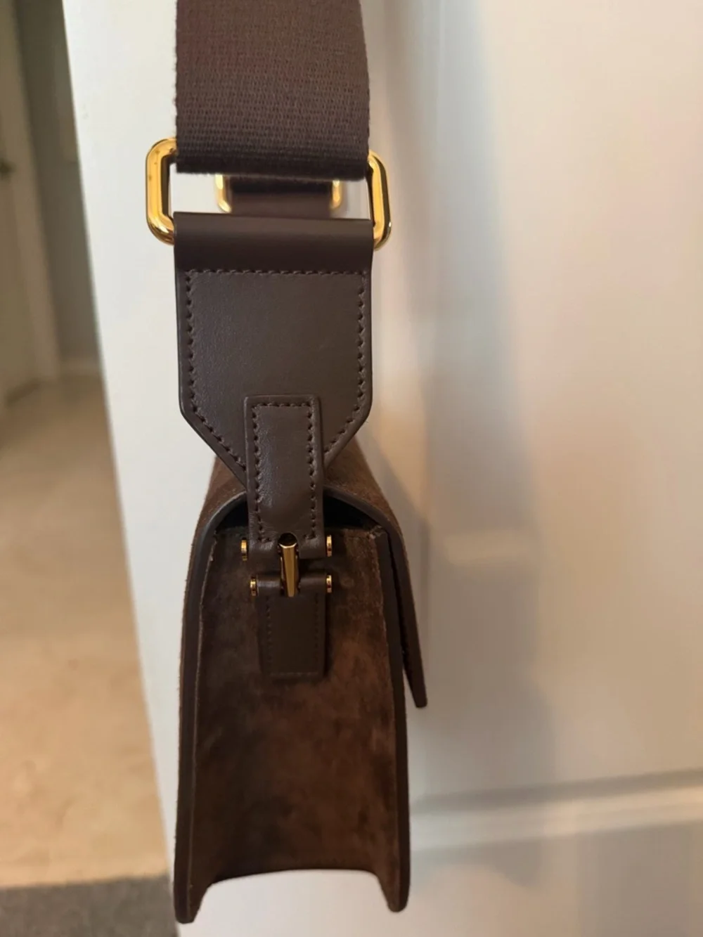 Tom Ford Dark Brown Suede Messenger Bag with Gold-Tone Hardware - Picture 7 of 10
